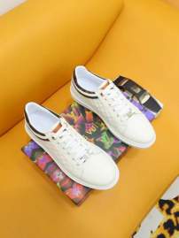 Picture of Louis Vuitton Shoes _SKULVsz38-44mnf035115309